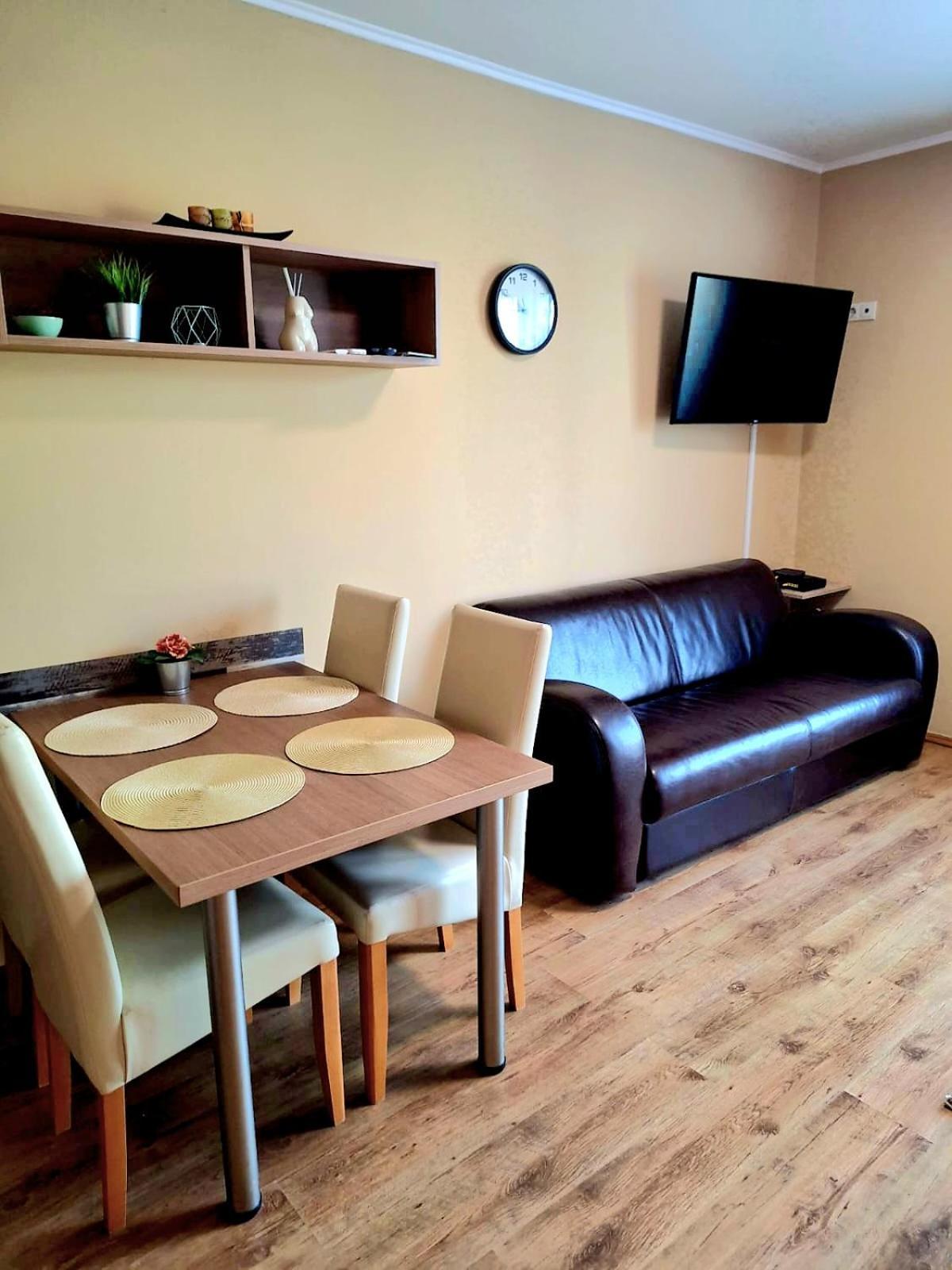 Angyal Apartman Gyula Extérieur photo